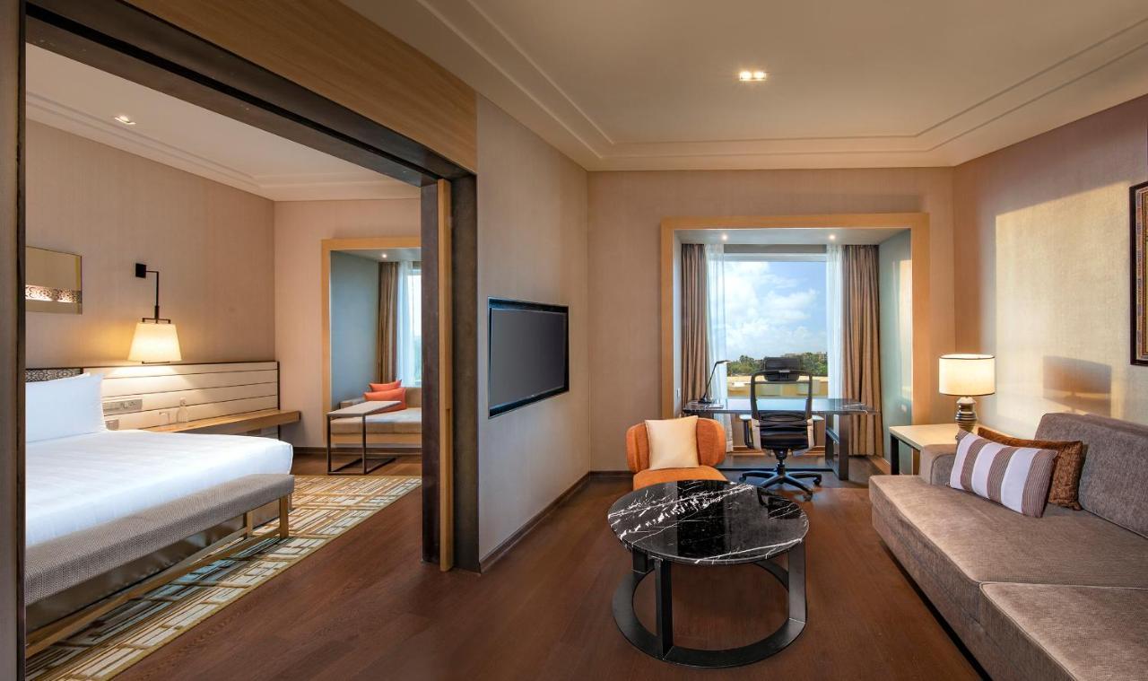 Welcomhotel By Itc Hotels, 부바네스 외부 사진
